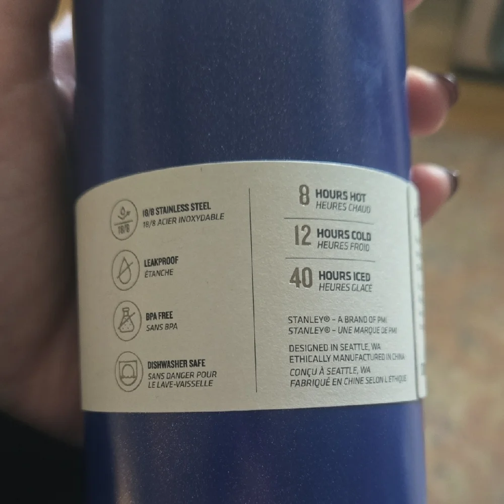 NWT Stanley Vibrant Blue Travel Bottle - Picture 2 of 7